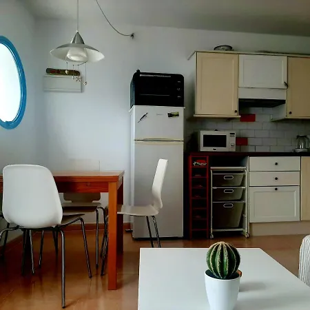 Apartament Lola House