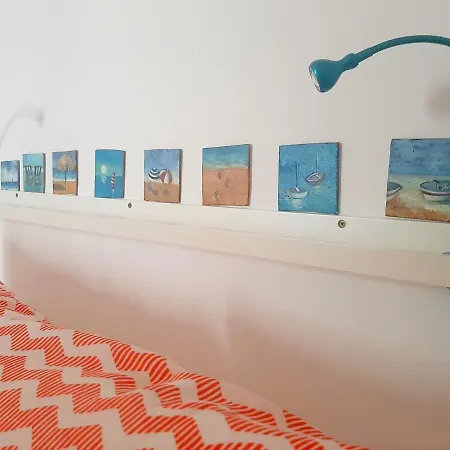 Lola House