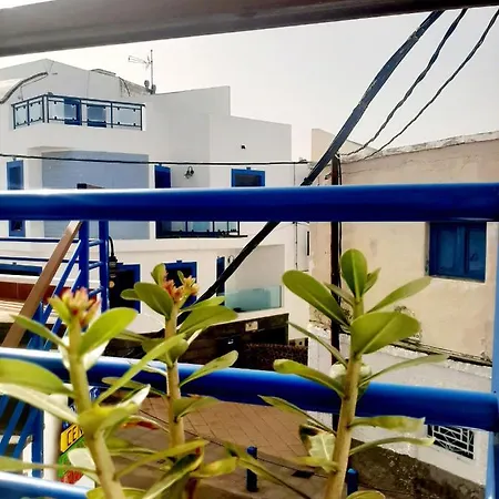Lola House